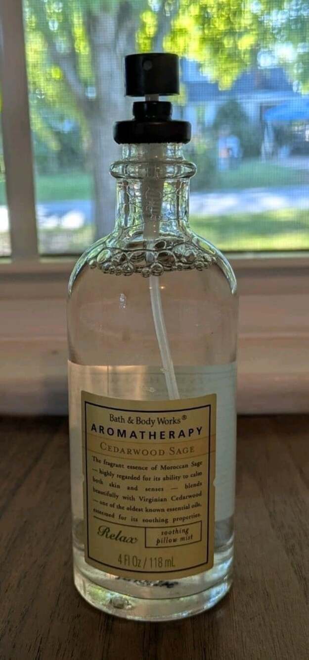 Bath & Body Work Aromatherapy Relax Cedarwood Sage Soothing Pillow Mist Spray
